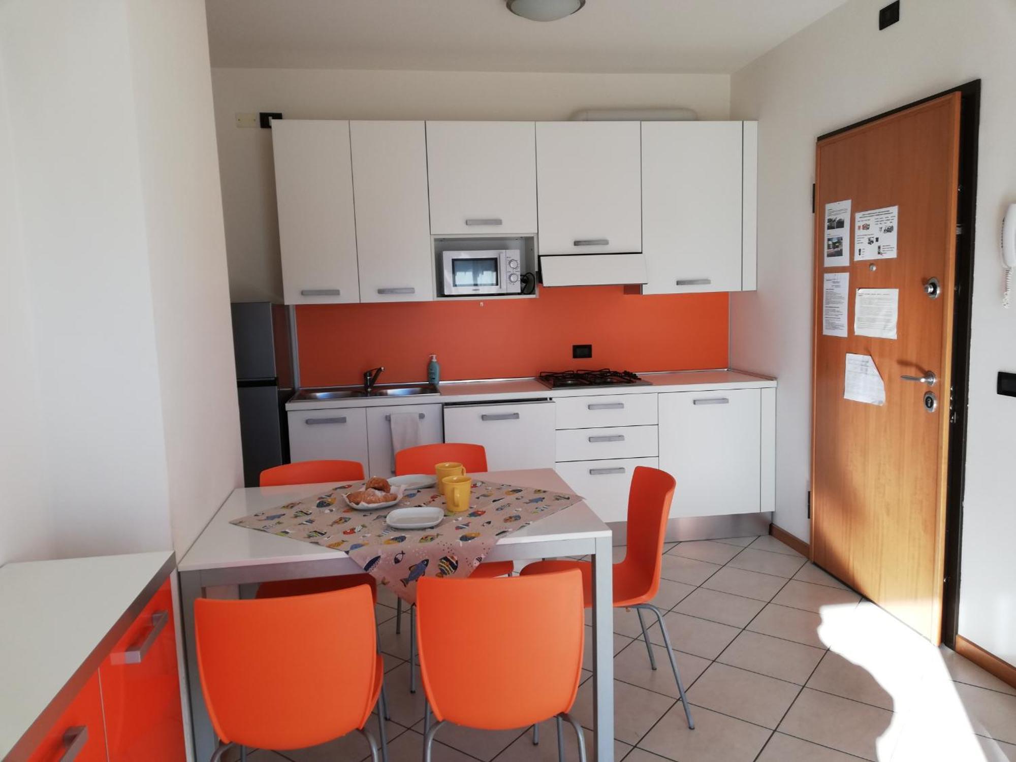 Residence Roberta Con Piscina - Agenzia Cocal Caorle Kültér fotó