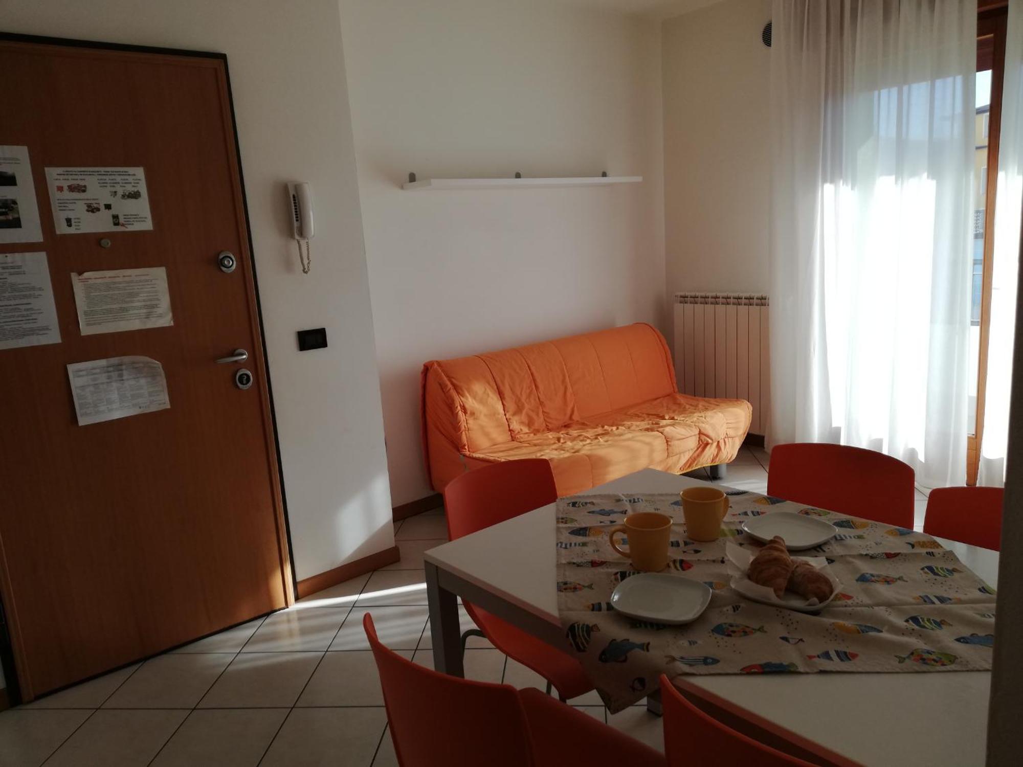 Residence Roberta Con Piscina - Agenzia Cocal Caorle Kültér fotó
