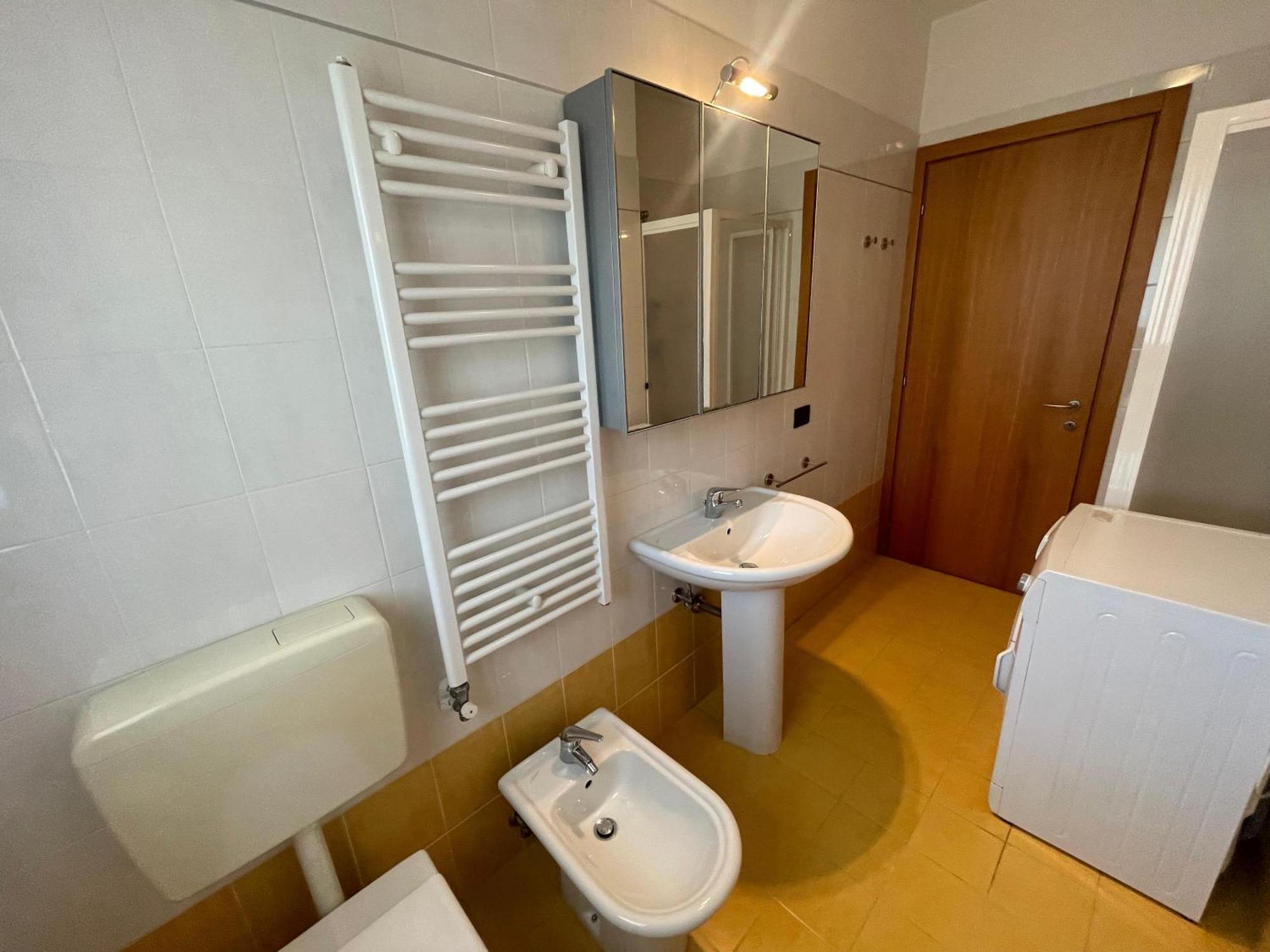 Residence Roberta Con Piscina - Agenzia Cocal Caorle Kültér fotó
