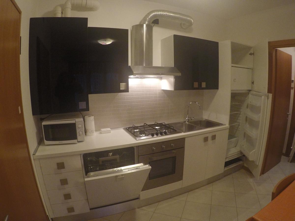 Residence Roberta Con Piscina - Agenzia Cocal Caorle Kültér fotó